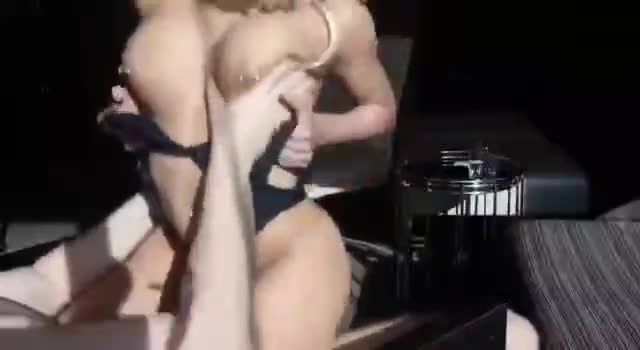 Random Video (90)