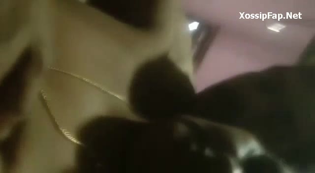 Desi booby aunty nude and boobs sucked by bf